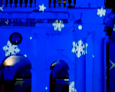 动态雪花投影灯